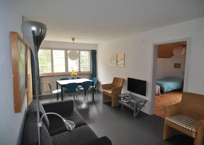 Apartment Haus Noains Rodels