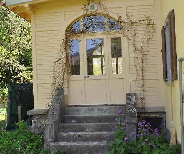 Apartment Haus Noains