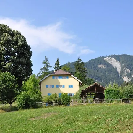 Haus Noains *
